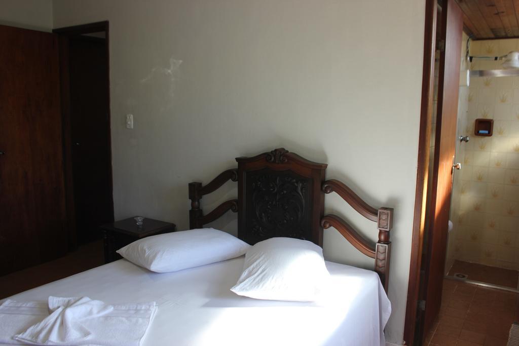 Hostel Luz Anchieta  Buitenkant foto